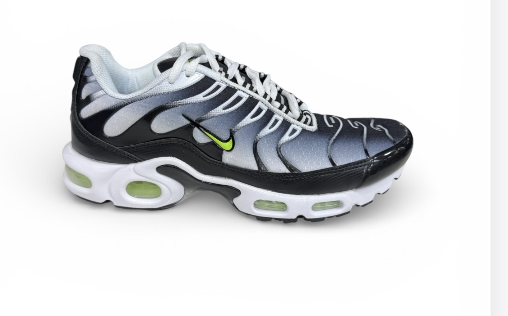 NIKE TN INPORTADO ( GELO VERDE)