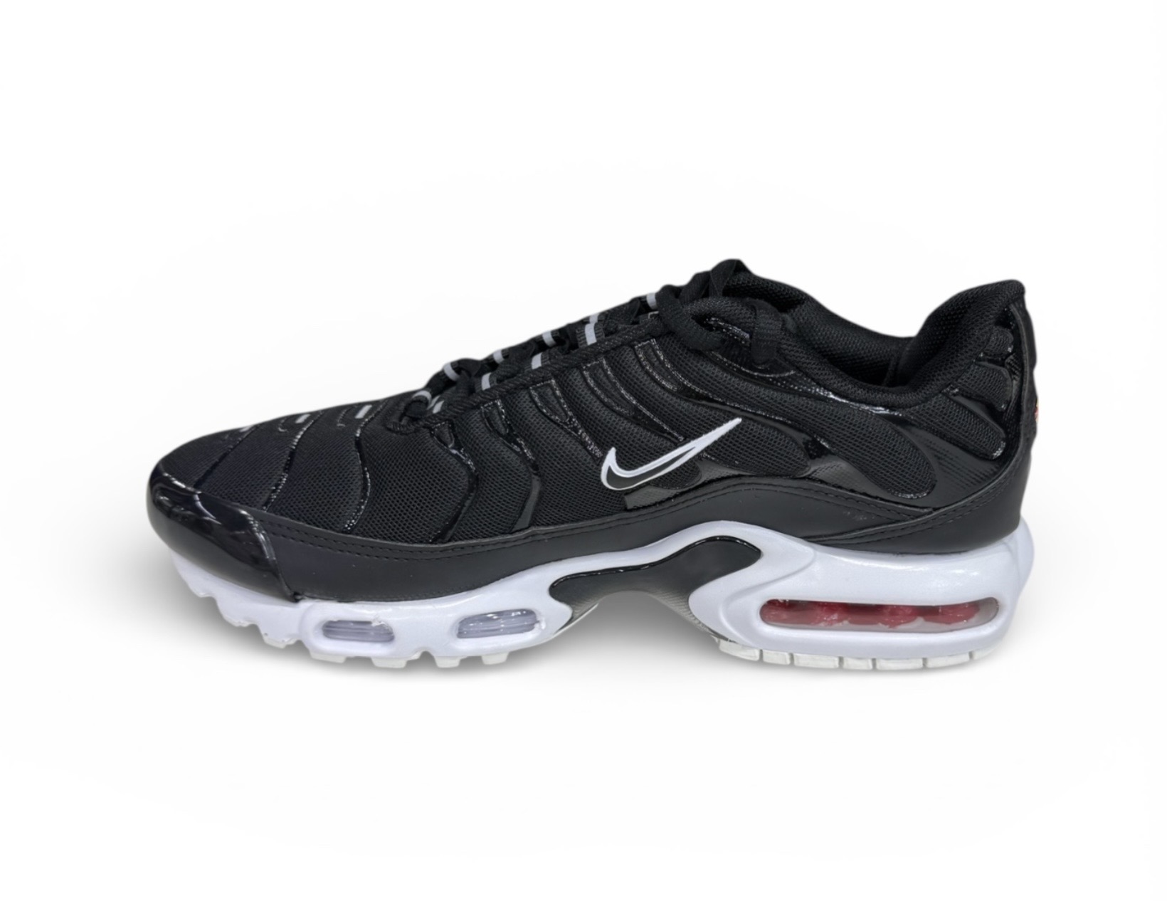NIKE TN INPORTADO ( PRETO BRANCO)