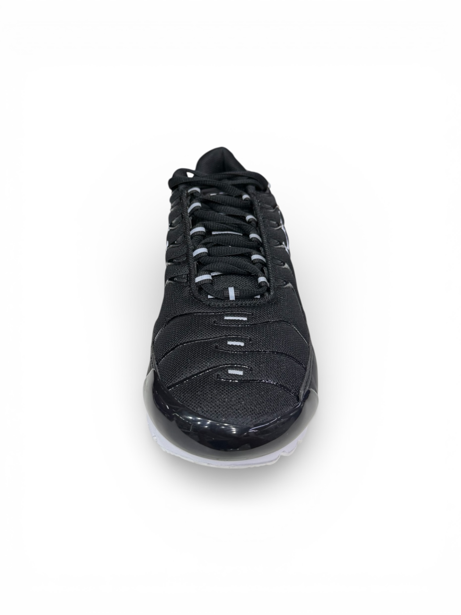 NIKE TN INPORTADO ( PRETO BRANCO)